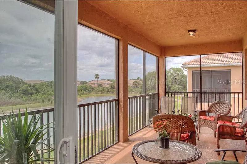 3 bed, 2099 sqft, $4,000 — Photo 4
