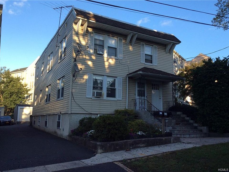 1st image of 11 Roosevelt St