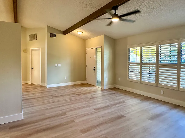 5603 Creekwood Dr — Photo 6