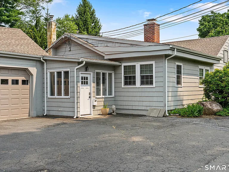 21 Richdale Dr #A — Photo 5