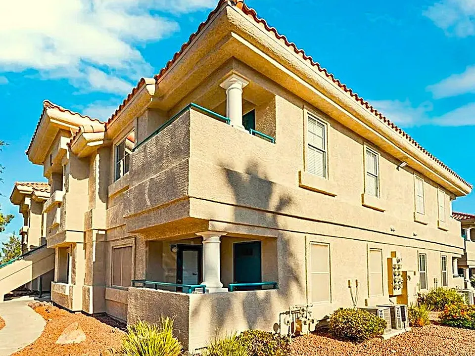 392 Manti Pl #392