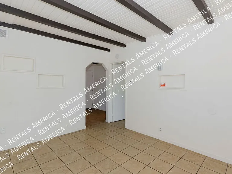 3048 N Sparkman Blvd — Photo 6