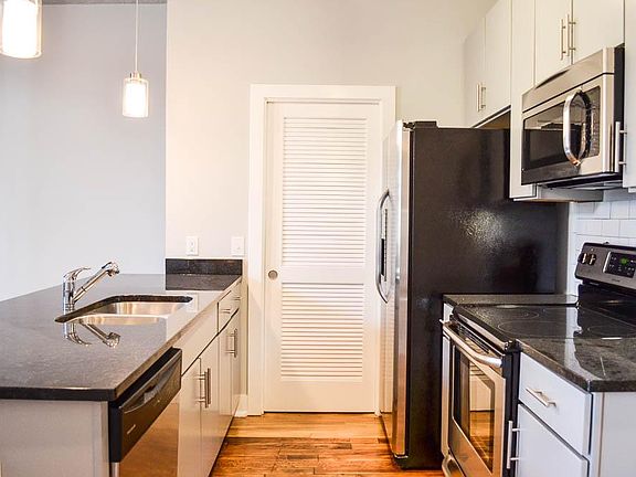 2nd image of 1527 W Main St #13