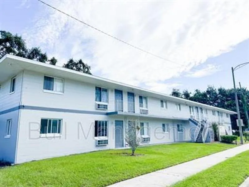 900 S John Young Pkwy #36