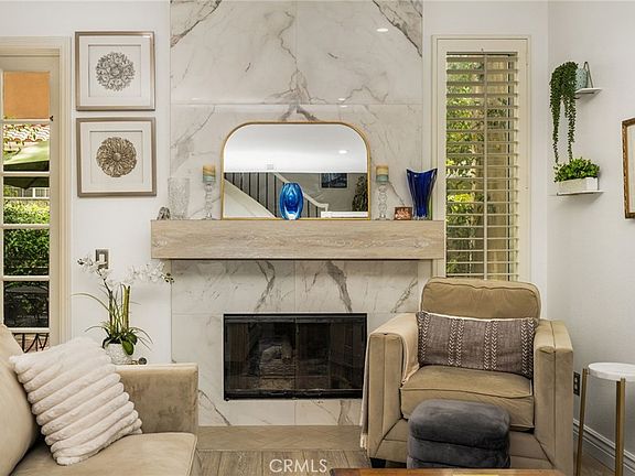 3rd image of 118 Matisse Cir