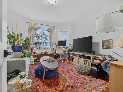 44 William St Photo 1