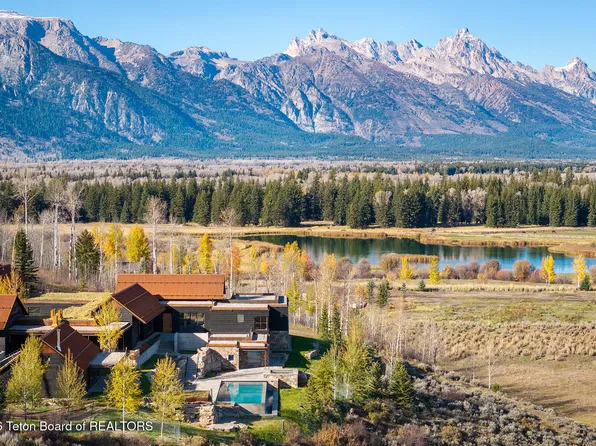 950 W Bar Bc Ranch Rd, Jackson, WY 83001