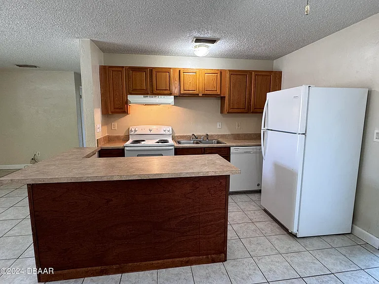 319 Cavanah Dr #A — Photo 7