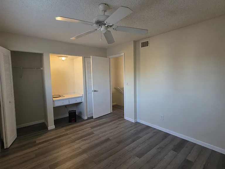 55 Vining Ct #206 — Photo 14