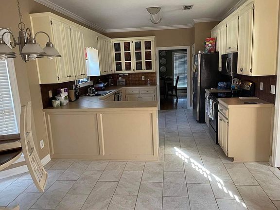 5th image of 1861 Brookstone Dr