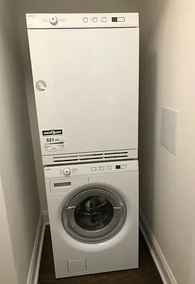 Rented by Solil Management | media 32