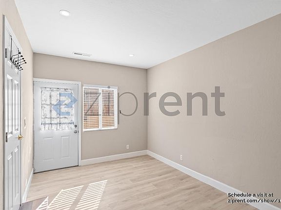 5th image of 1729 Laine Ave #1