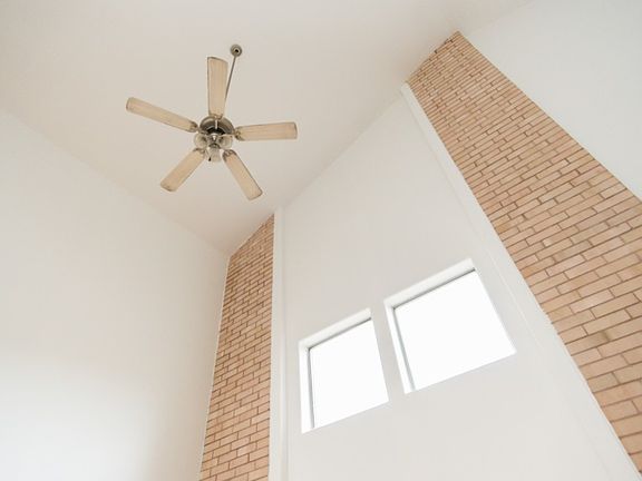 4th image of 2445 Monarch Dr Unit 1503