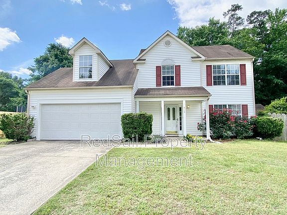 2nd image of 815 Chapin Wood Dr