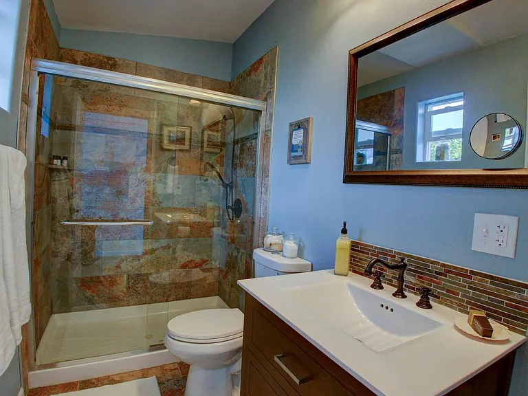 3101 Kachemak Dr #A — Photo 10
