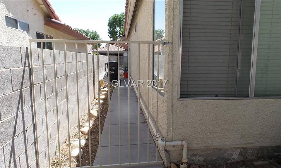 1st image of 736 Thousand Oaks Dr
