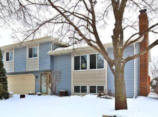 4359 Bramblewood Ave, Vadnais Heights, MN 55127