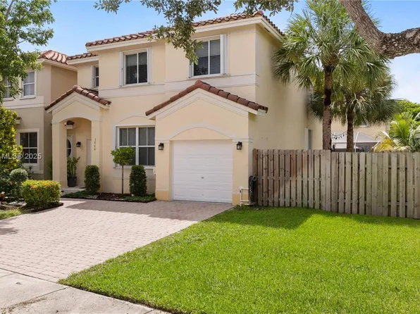 3864 SW 169th Ter, Miramar, FL 33027