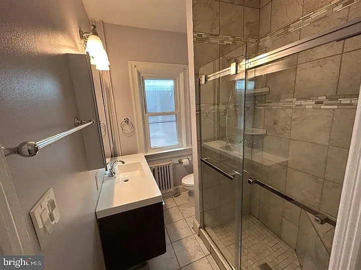 105 E West St #B — Photo 34