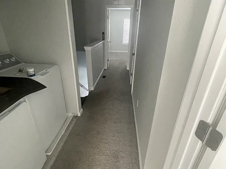 4419 SW 49th Ave — Photo 9