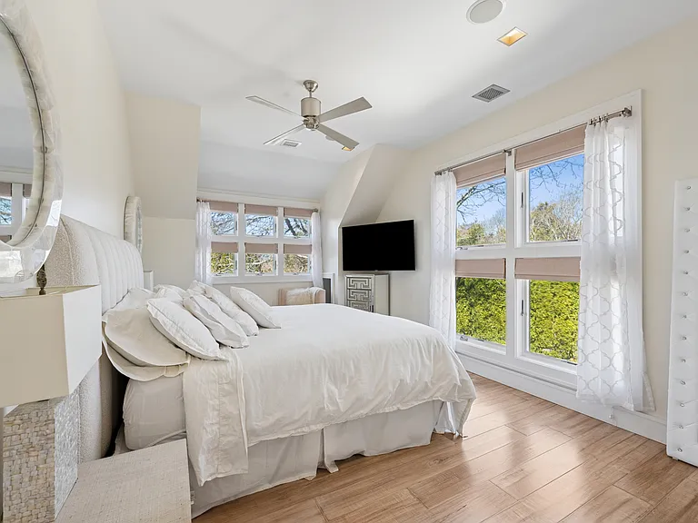 18 Osborne Farm Ln — Photo 25