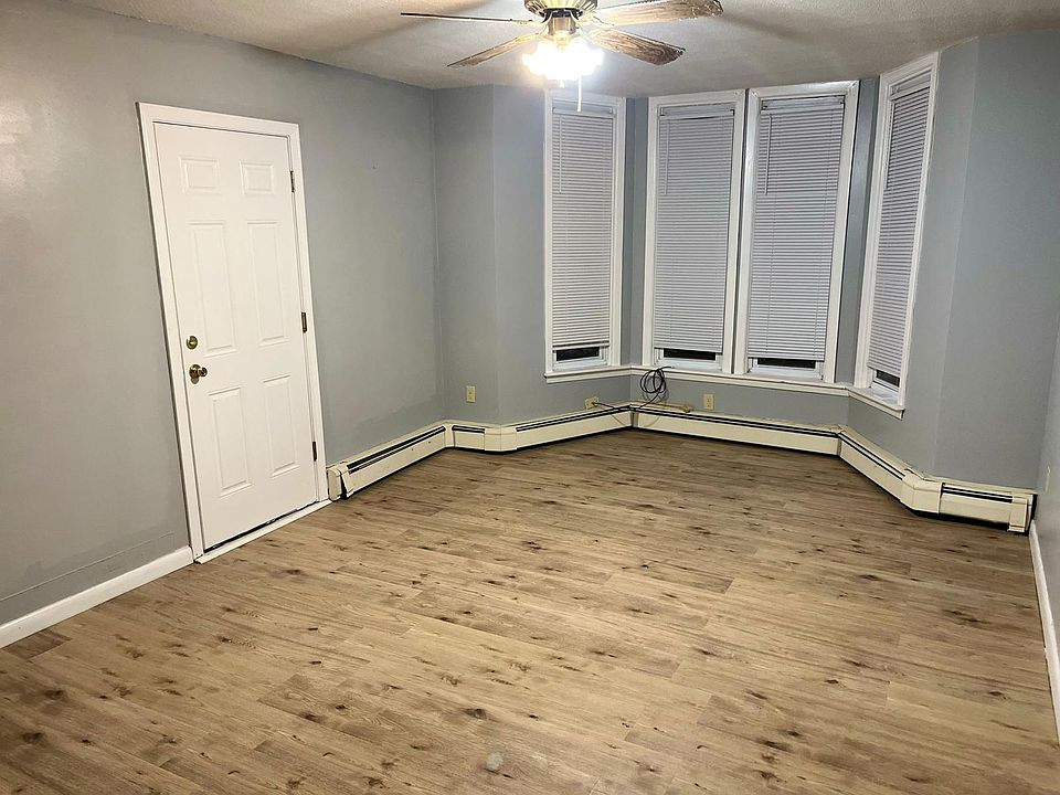 1st image of 85 Transit St APT 2