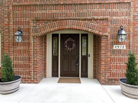 3rd image of 4978 Saint Charles Pl