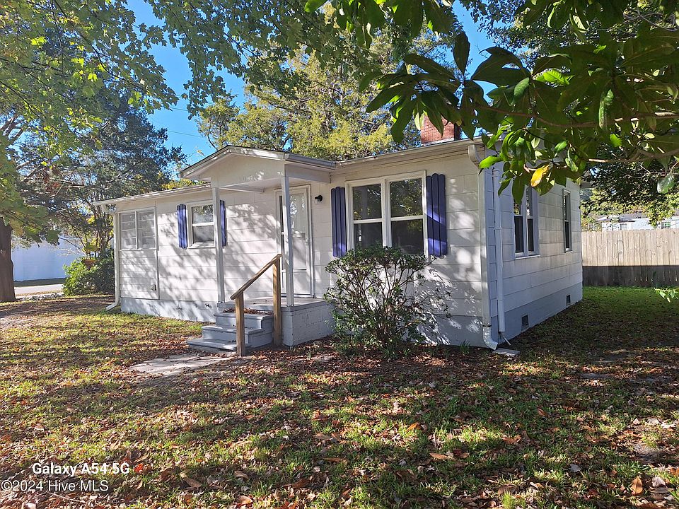 1st image of 303 Chatham Street