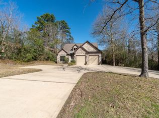 1817 League Line Rd, Conroe, TX 77304