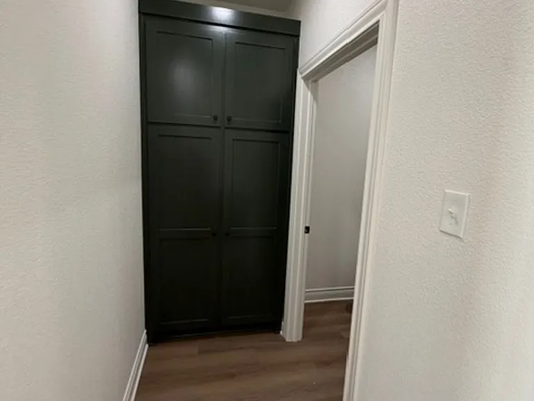 307 Live Oak St — Photo 15