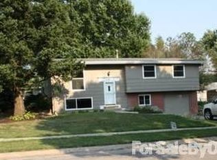 750 E Avon Ln, Lincoln, NE 68505