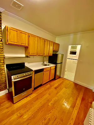 Rented by Oxford Property Group | media 17