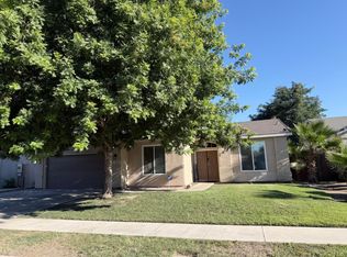 1391 Columbia Avenue, Tulare, CA 93274