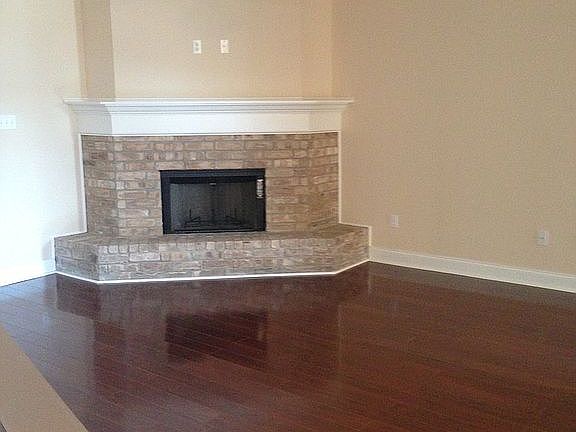 3rd image of 3509 Saint Marie Dr