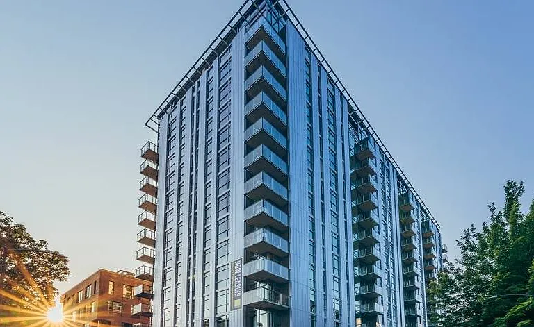 Heartline Apartments — Photo 25