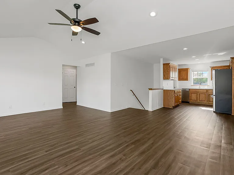 5131 Woodland Dr — Photo 5