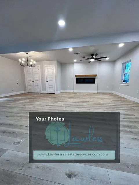 3409 Heather Ln