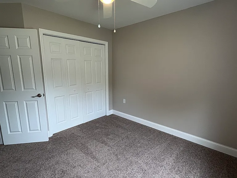109 S Pine St — Photo 14