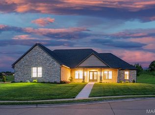 1528 Brunston Dr, Cape Girardeau, MO 63701