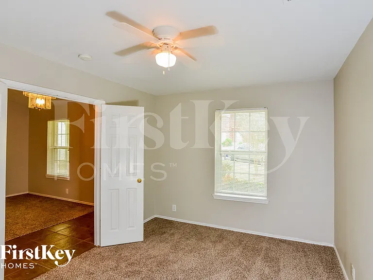 13701 Laramie Hl — Photo 13