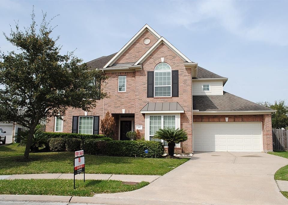 1st image of 2502 Summer Creek Dr