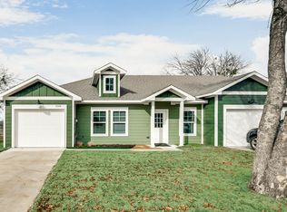 300 W 2nd St, Venus, TX 76084