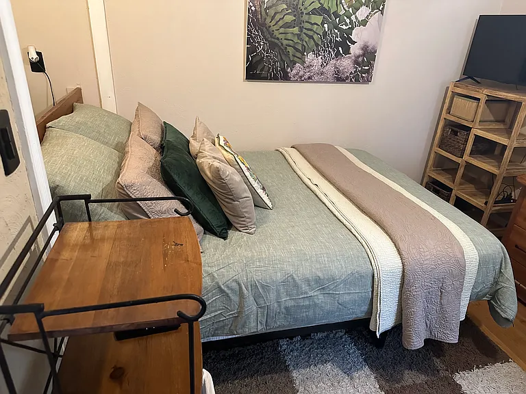 1313 Marion St NE — Photo 37