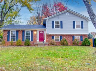1009 Chesham Rd, Windy Hills, KY 40207