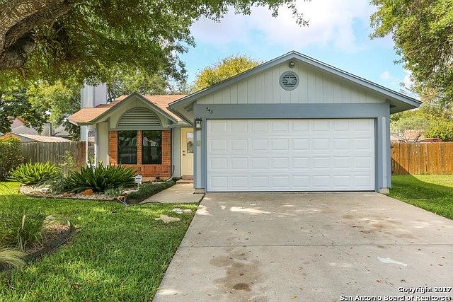 1st image of 743 Cypresshill Dr