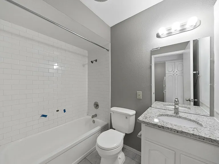 1045 Shook Ave #134 — Photo 16