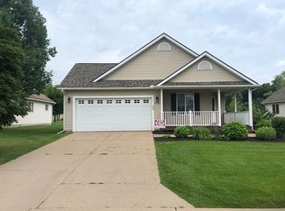 2190 Spartans Trl, Pinckney, MI