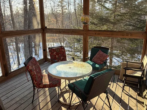 127 Mountain Ridge Rd, Peru, VT 05152