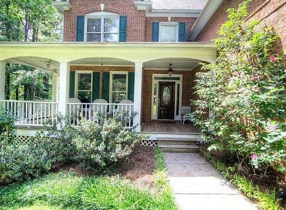 3rd image of 4356 Cedar Wood Dr
