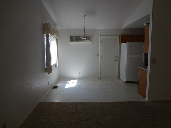 3rd image of 463950 Firland Dr